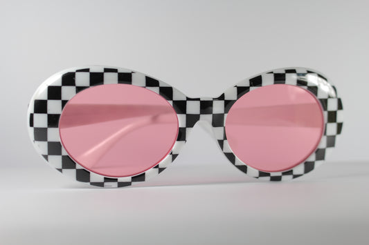 Pinky Chess 40s